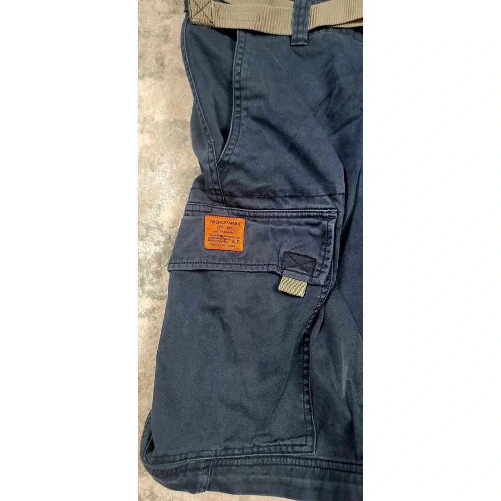VTG Abercrombie & Fitch Men's Navy‎ BLUE Cargo Belted Canvas Shorts Sz SM 31X10